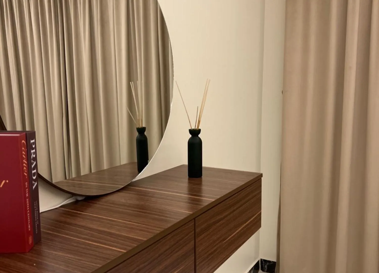 Modren Apartment In Almalqa location